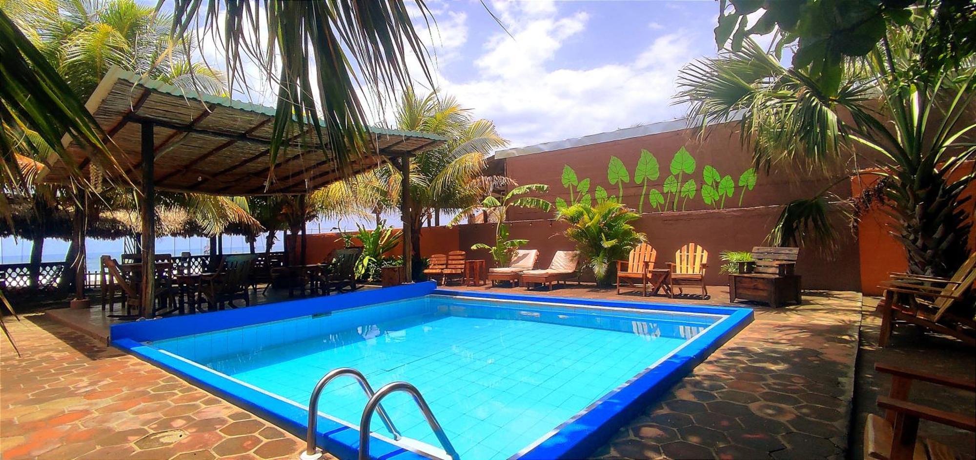 El Belga Loco Otel Las Peñitas Dış mekan fotoğraf